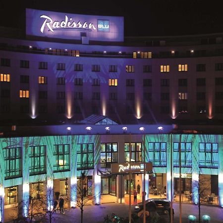 Radisson Blu Hotel Котбус Экстерьер фото