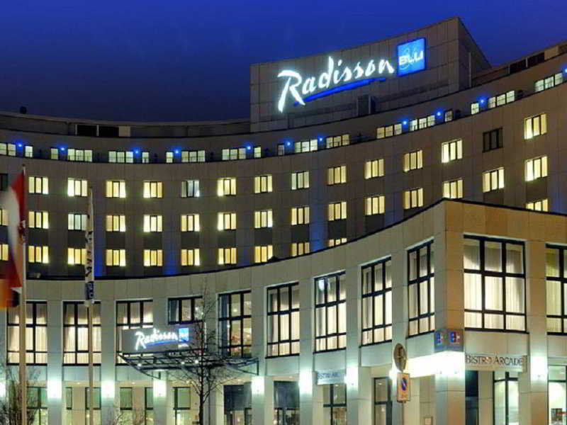 Radisson Blu Hotel Котбус Экстерьер фото